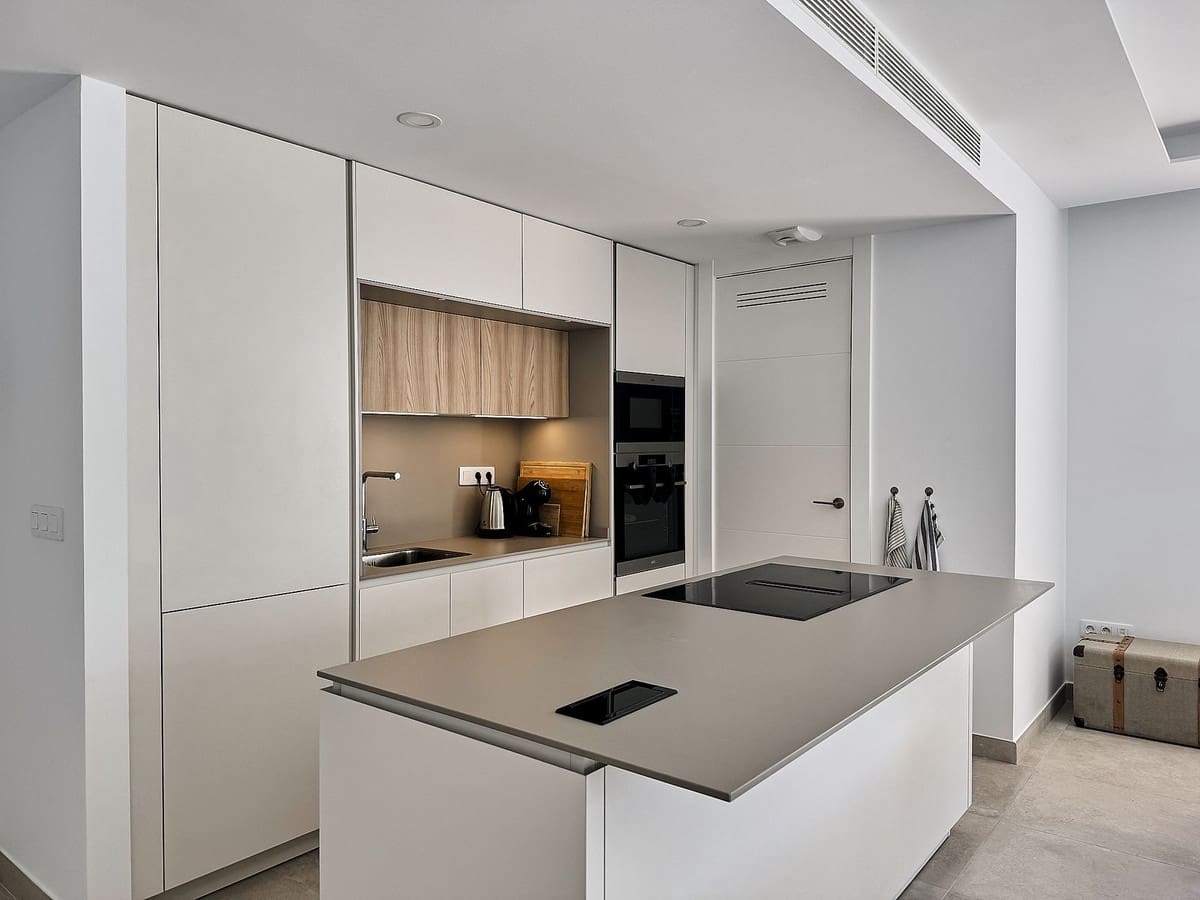 2 soverom Leilighet til salgs i Fuengirola med svømmebasseng - € 719 000 (Ref: 9324429)