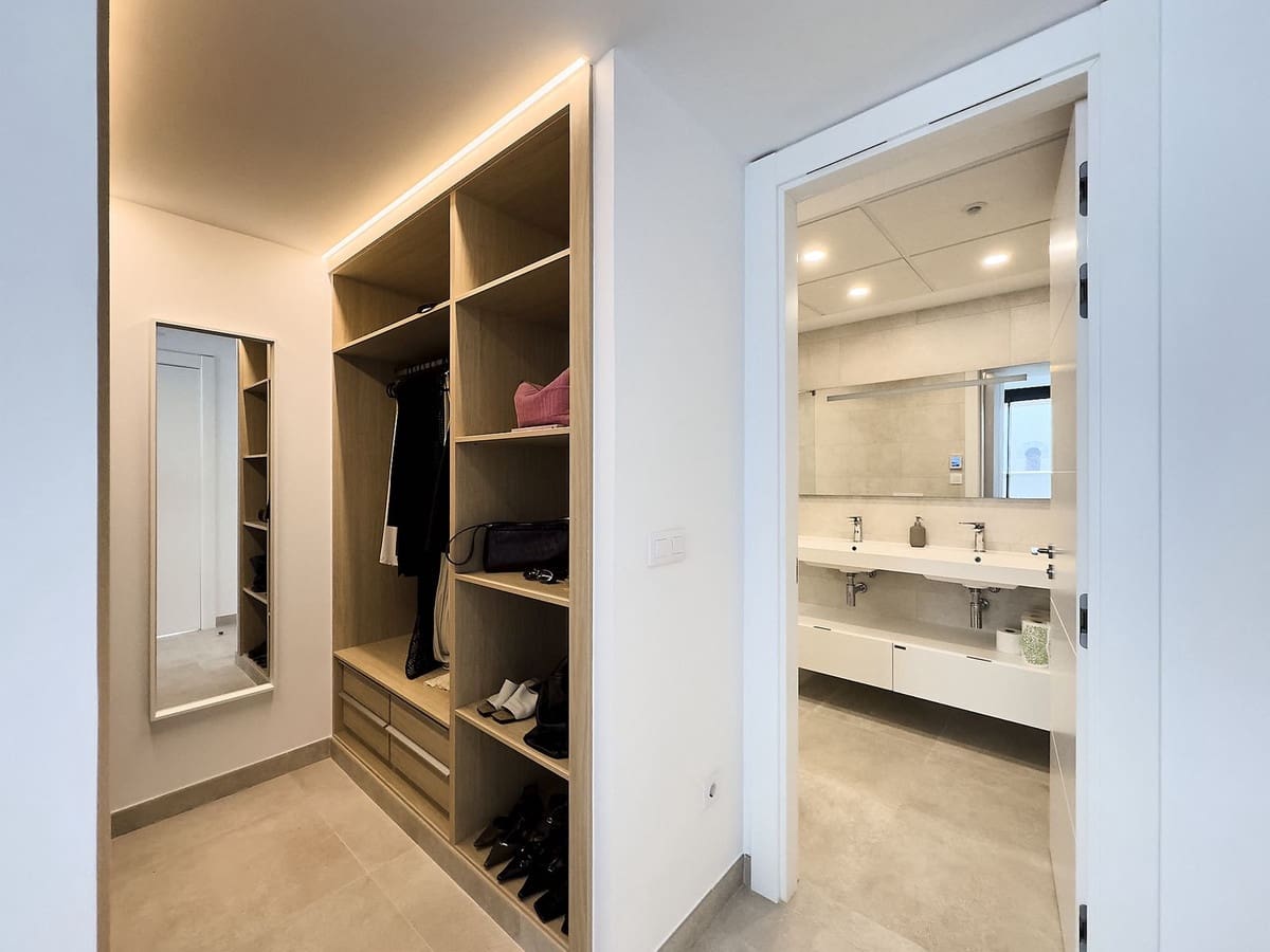 2 soverom Leilighet til salgs i Fuengirola med svømmebasseng - € 719 000 (Ref: 9324429)