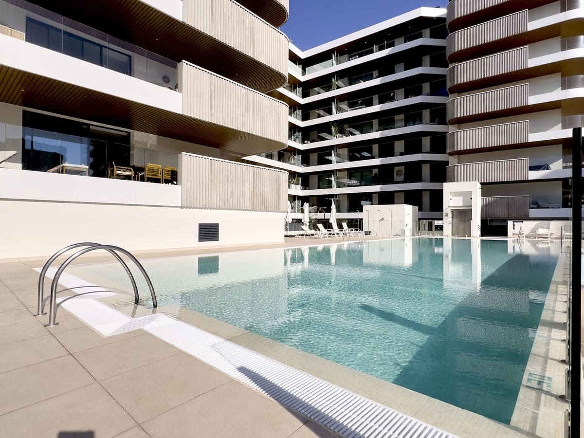 2 soverom Leilighet til salgs i Fuengirola med svømmebasseng - € 719 000 (Ref: 9324429)