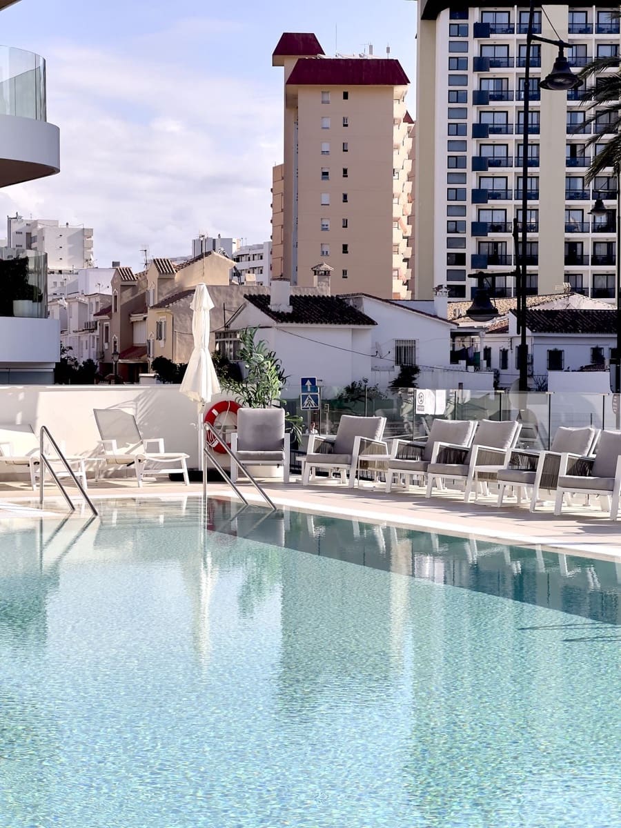 2 soverom Leilighet til salgs i Fuengirola med svømmebasseng - € 719 000 (Ref: 9324429)