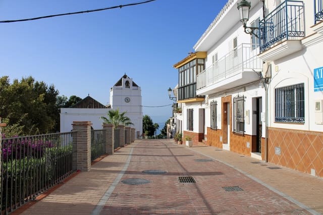 4 soveværelse Byhus til salg i Maro, Nerja - € 739.000 (Ref: 9340092)