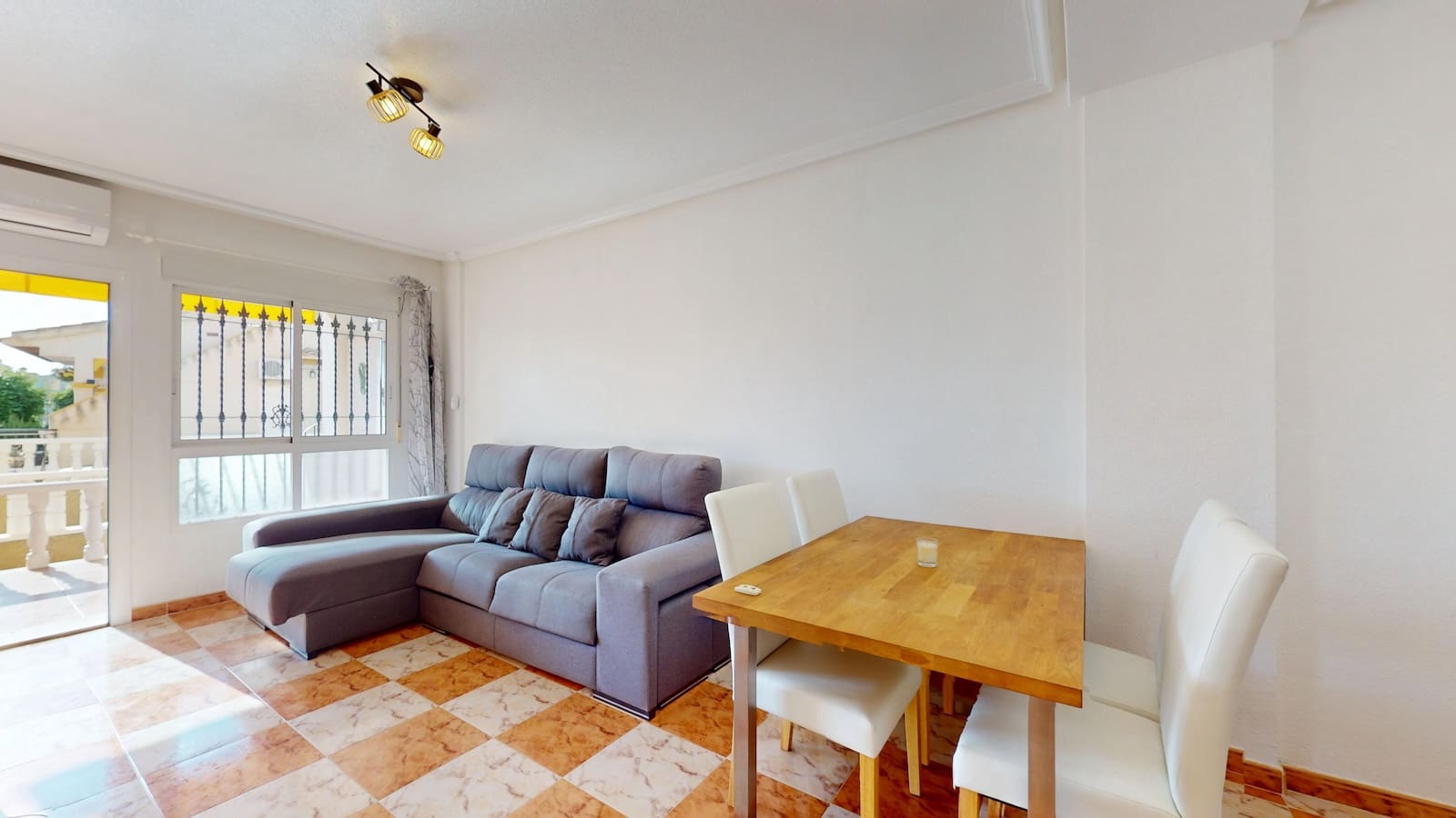 2 slaapkamer Huis te koop in Orihuela met zwembad - € 165.000 (Ref: 9343588)