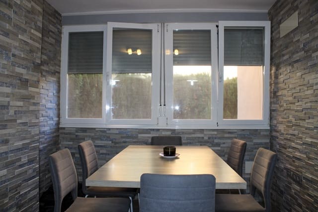 3 soveværelse Lejlighed til salg i Ciudad Jardín, Málaga by - € 325.000 (Ref: 9410079)