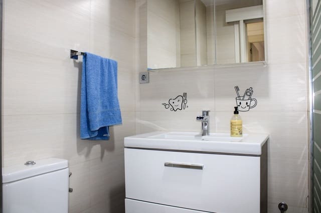 3 soveværelse Lejlighed til salg i Ciudad Jardín, Málaga by - € 325.000 (Ref: 9410079)