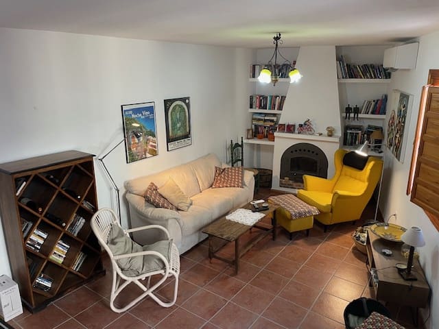 2 soveværelse Byhus til salg i Canillas de Albaida - € 145.000 (Ref: 9426366)