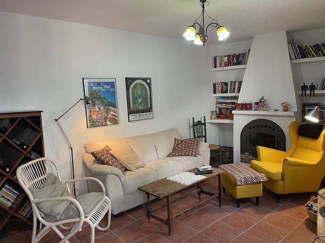 2 soveværelse Byhus til salg i Canillas de Albaida - € 145.000 (Ref: 9426366)