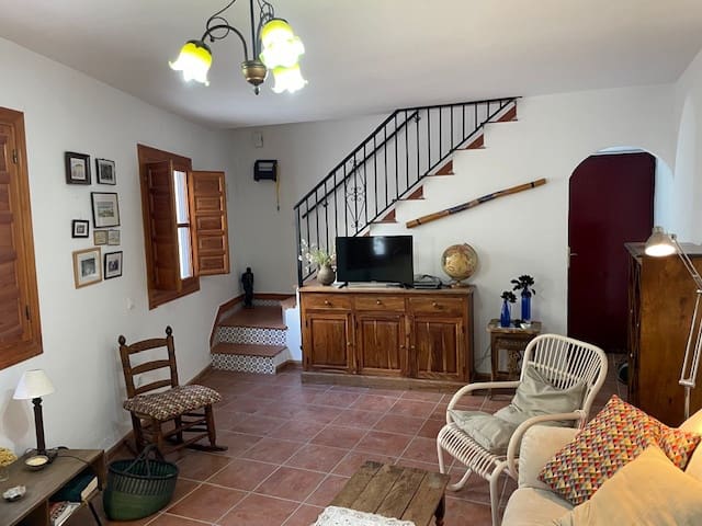 2 soveværelse Byhus til salg i Canillas de Albaida - € 145.000 (Ref: 9426366)