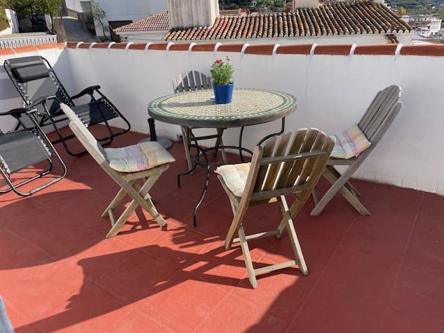 2 soveværelse Byhus til salg i Canillas de Albaida - € 145.000 (Ref: 9426366)