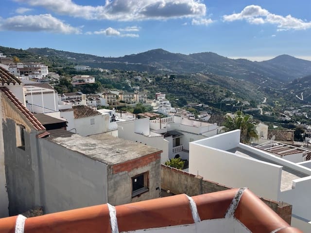 2 soveværelse Byhus til salg i Canillas de Albaida - € 145.000 (Ref: 9426366)