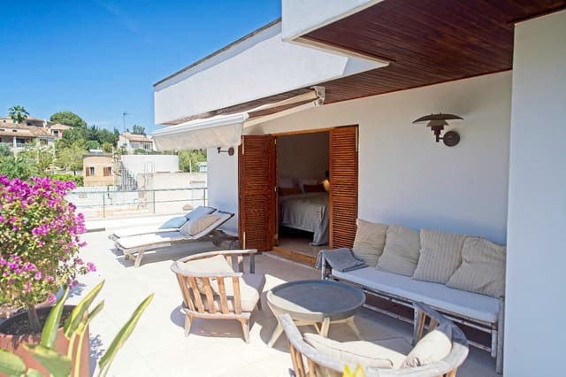 4 slaapkamer Appartement te koop in Cort, Palma de Mallorca met zwembad - € 1.699.000 (Ref: 9427556)