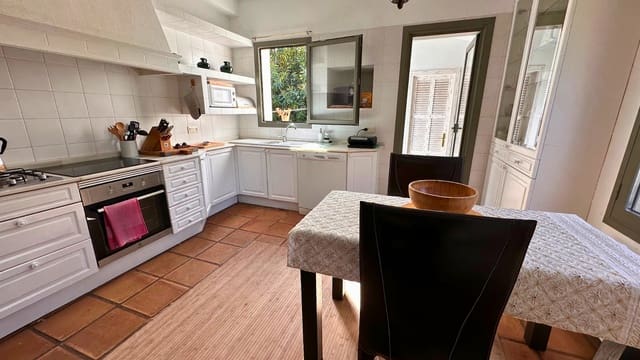 5 soveværelse Villa til salg i Esporles med swimmingpool - € 1.650.000 (Ref: 9596852)