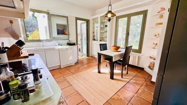 5 soveværelse Villa til salg i Esporles med swimmingpool - € 1.650.000 (Ref: 9596852)