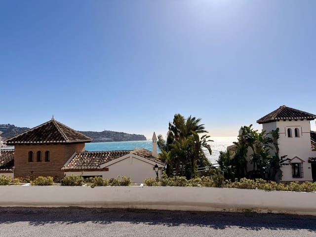 4 Zimmer Doppelhaus zu verkaufen in La Herradura, Almuñécar mit Pool - 896.000 € (Ref: 9618073)