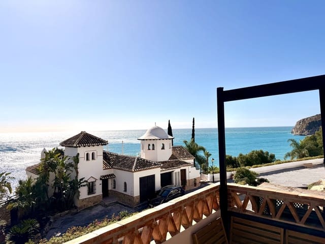 4 Zimmer Doppelhaus zu verkaufen in La Herradura, Almuñécar mit Pool - 896.000 € (Ref: 9618073)