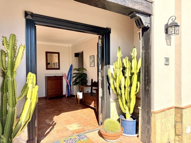 4 Zimmer Doppelhaus zu verkaufen in La Herradura, Almuñécar mit Pool - 896.000 € (Ref: 9618073)