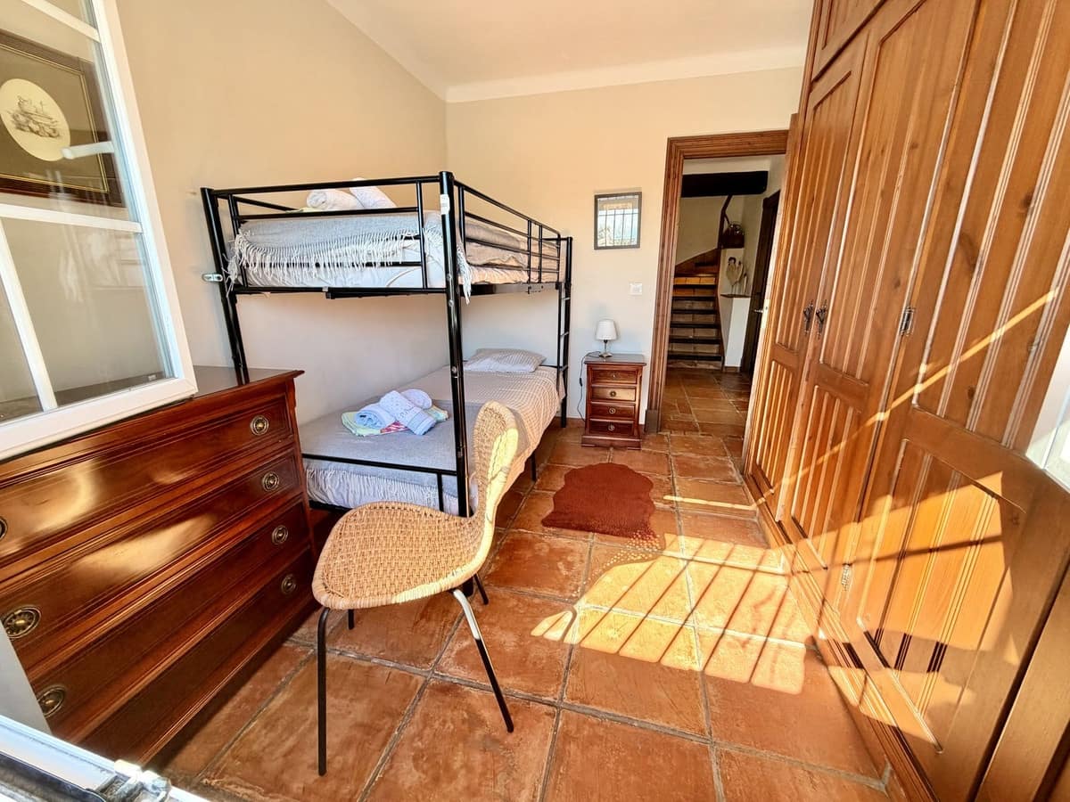 4 Zimmer Doppelhaus zu verkaufen in La Herradura mit Pool - 896.000 € (Ref: 9618073)