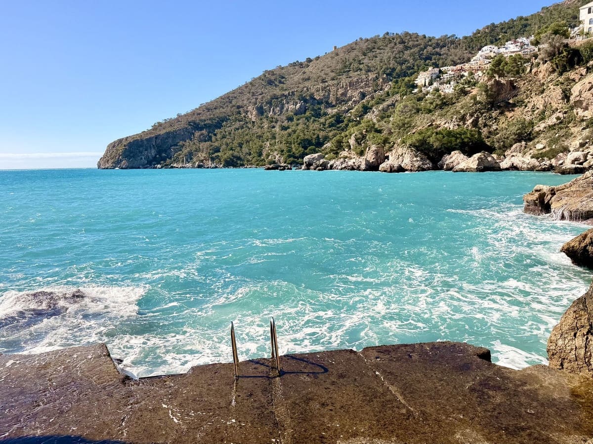 4 Zimmer Doppelhaus zu verkaufen in La Herradura mit Pool - 896.000 € (Ref: 9618073)