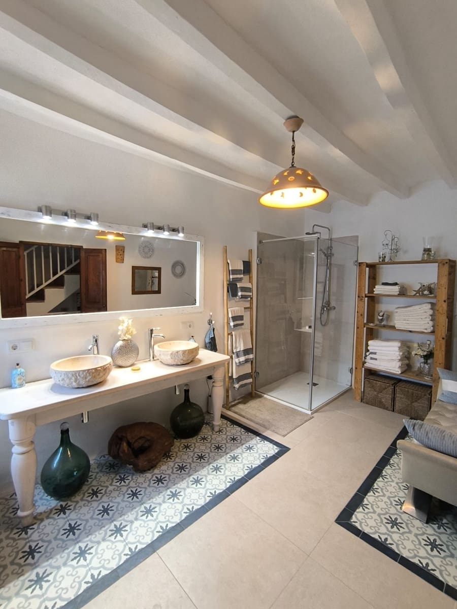 4 bedroom Townhouse for sale in Soller - € 950,000 (Ref: 9624045)