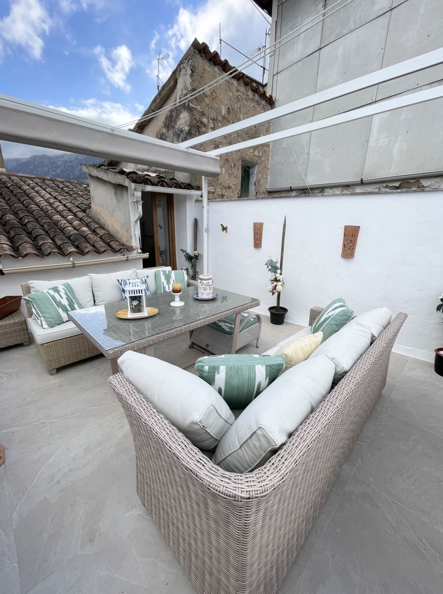 4 bedroom Townhouse for sale in Soller - € 950,000 (Ref: 9624045)