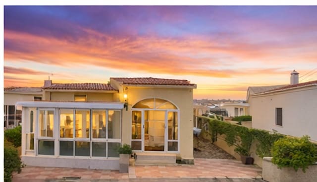 2 chambre Villa/Maison à vendre à San Fulgencio avec piscine garage - 165 000 € (Ref: 9656953)