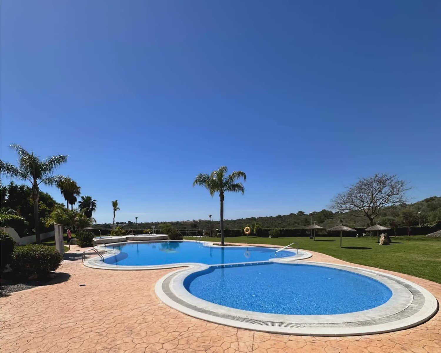 2 sypialnia Penthouse na sprzedaż w Calas de Mallorca z basenem - 379 000 € (Ref: 9665133)