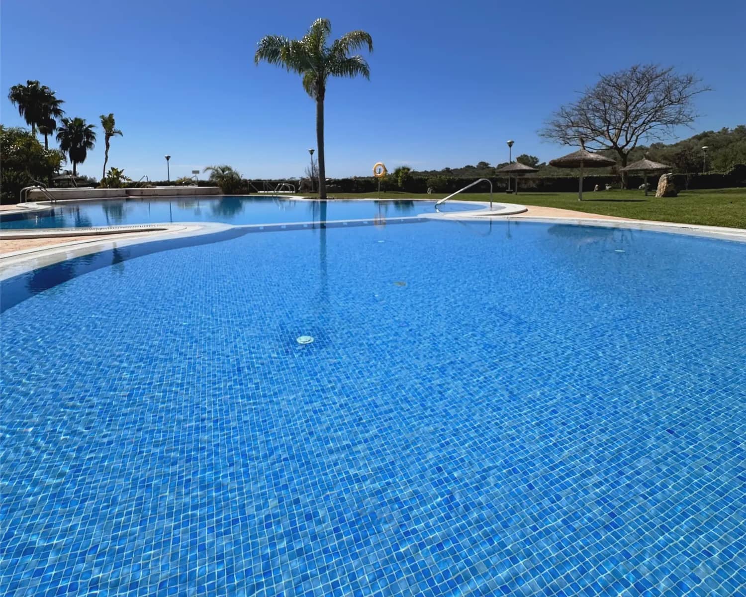 2 sypialnia Penthouse na sprzedaż w Calas de Mallorca z basenem - 379 000 € (Ref: 9665133)