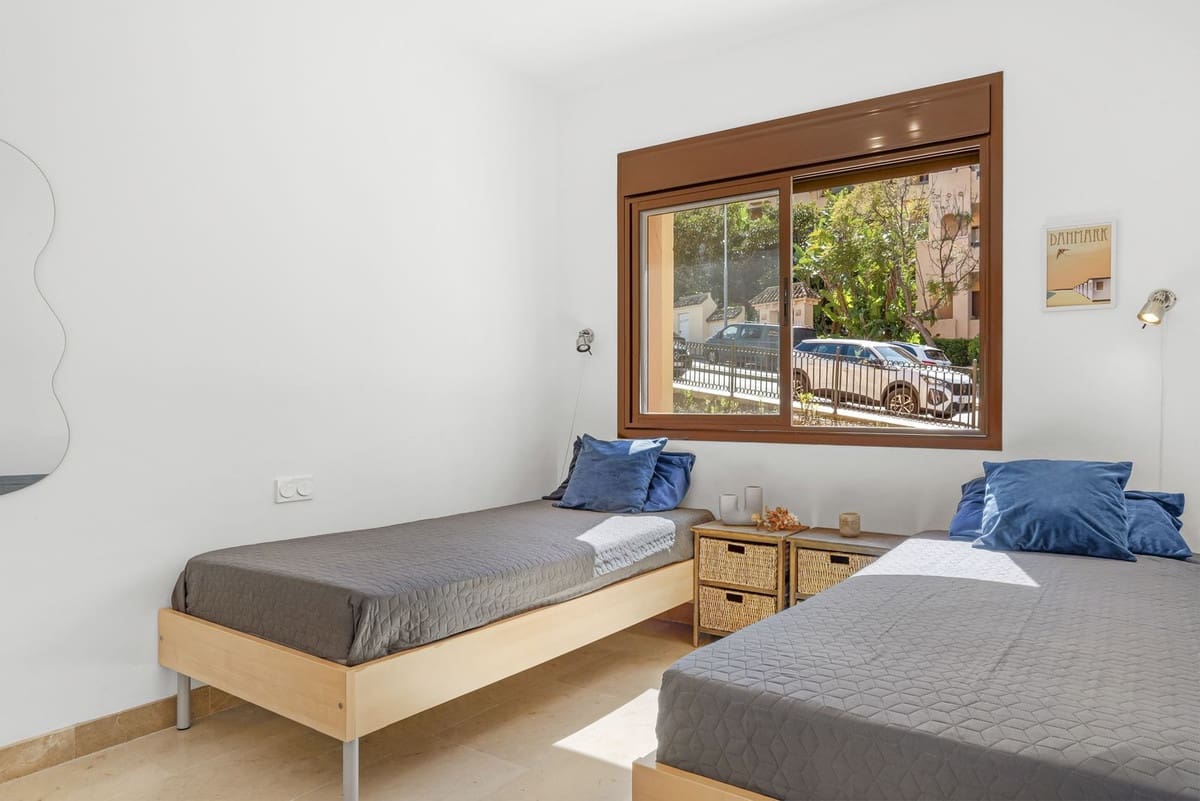 2 sypialnia Apartament na sprzedaż w Manilva z basenem garażem - 235 000 € (Ref: 9784435)