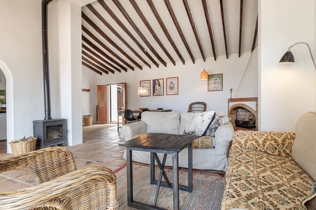 4 soverom Villa til salgs i Cómpeta med svømmebasseng - € 545 000 (Ref: 9821571)