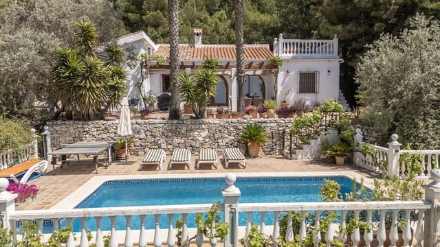 4 soverom Villa til salgs i Cómpeta med svømmebasseng - € 545 000 (Ref: 9821571)