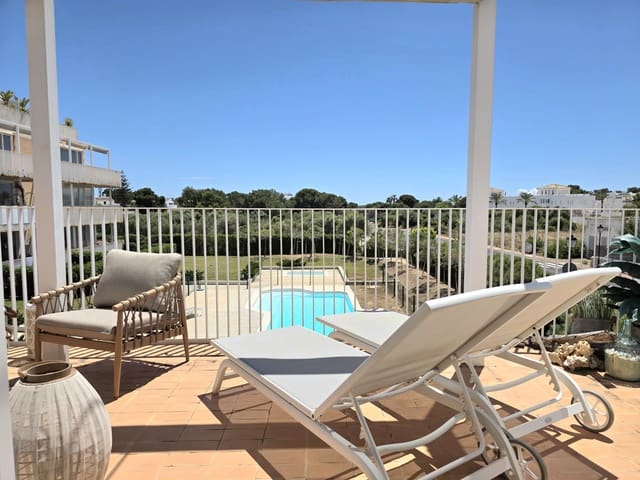 2 soverom Penthouse til salgs i Cala d'Or, Santanyí med svømmebasseng - € 399 500 (Ref: 9834912)