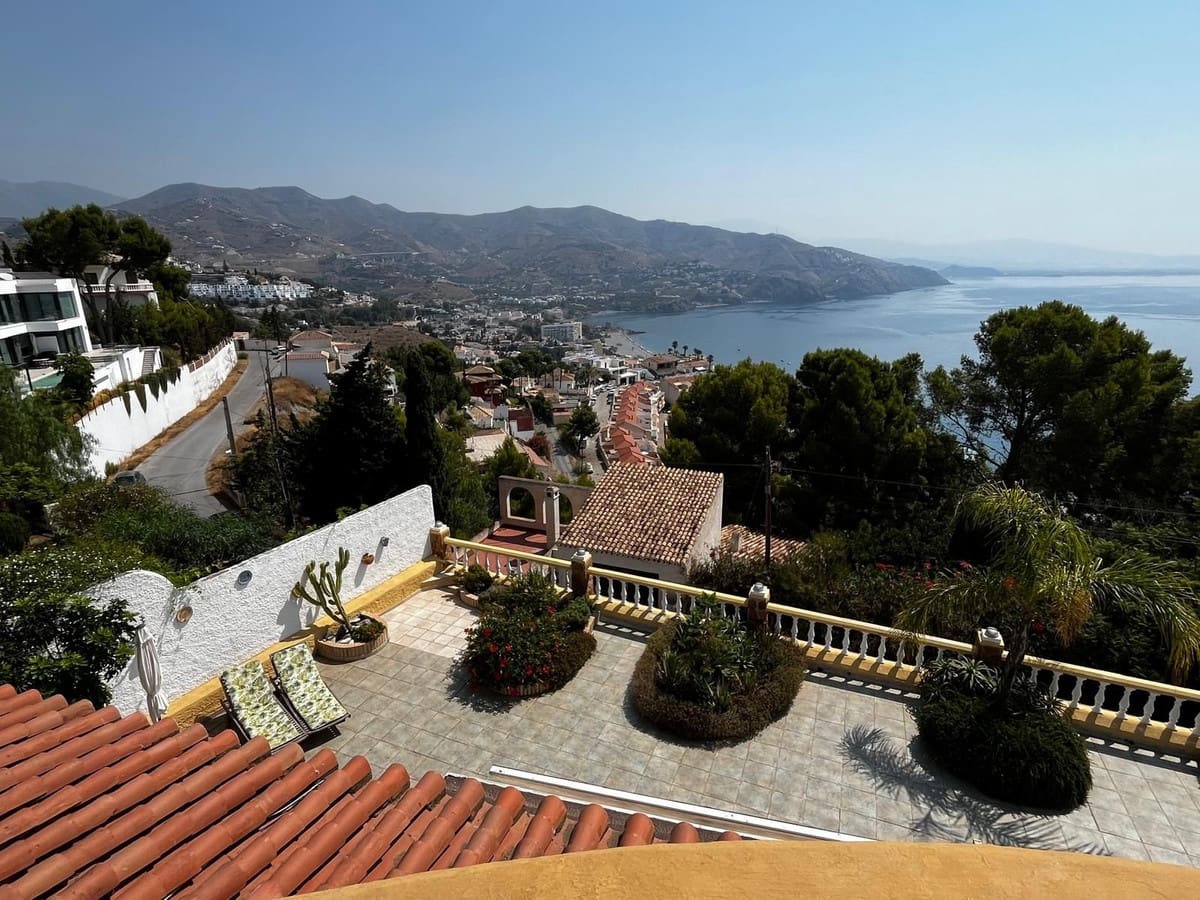 3 Zimmer Villa zu verkaufen in Almunecar - 595.000 € (Ref: 9986126)