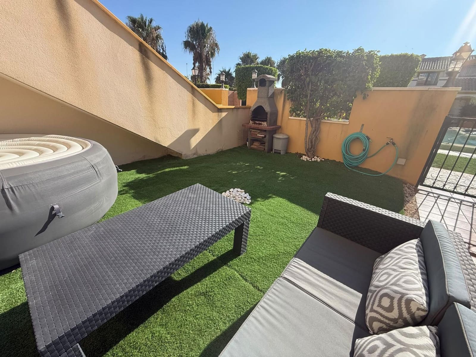 2 sypialnia Bungalow na sprzedaż w Orihuela Costa z basenem - 189 000 € (Ref: 10001319)