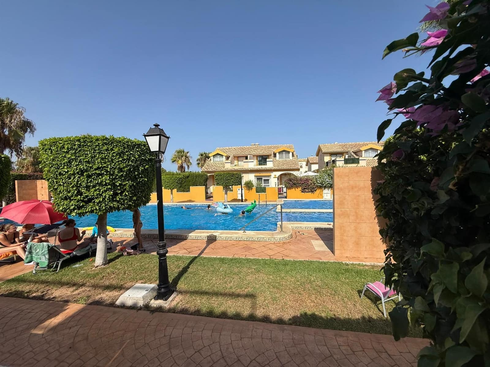 2 sypialnia Bungalow na sprzedaż w Orihuela Costa z basenem - 189 000 € (Ref: 10001319)
