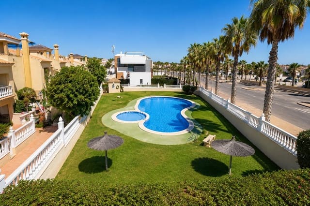 Bungalow de 2 habitaciones en Lomas de Cabo Roig - Los Dolses, Orihuela en venta con piscina garaje - 225.000 € (Ref: 10016824)