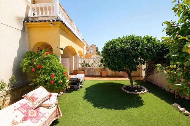 Bungalow de 2 habitaciones en Lomas de Cabo Roig - Los Dolses, Orihuela en venta con piscina garaje - 225.000 € (Ref: 10016824)