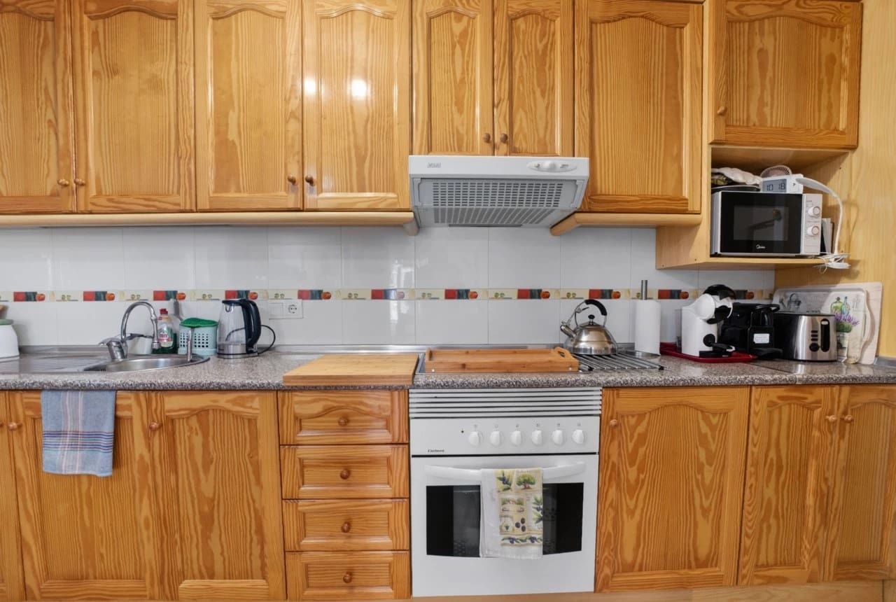 1 soverom Bungalow til salgs i Orihuela Costa med svømmebasseng - € 155 000 (Ref: 10016825)