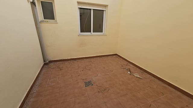 3 soverom Leilighet til salgs i Las Piscinas Naturales, Torrevieja med garasje - € 149 000 (Ref: 10054425)