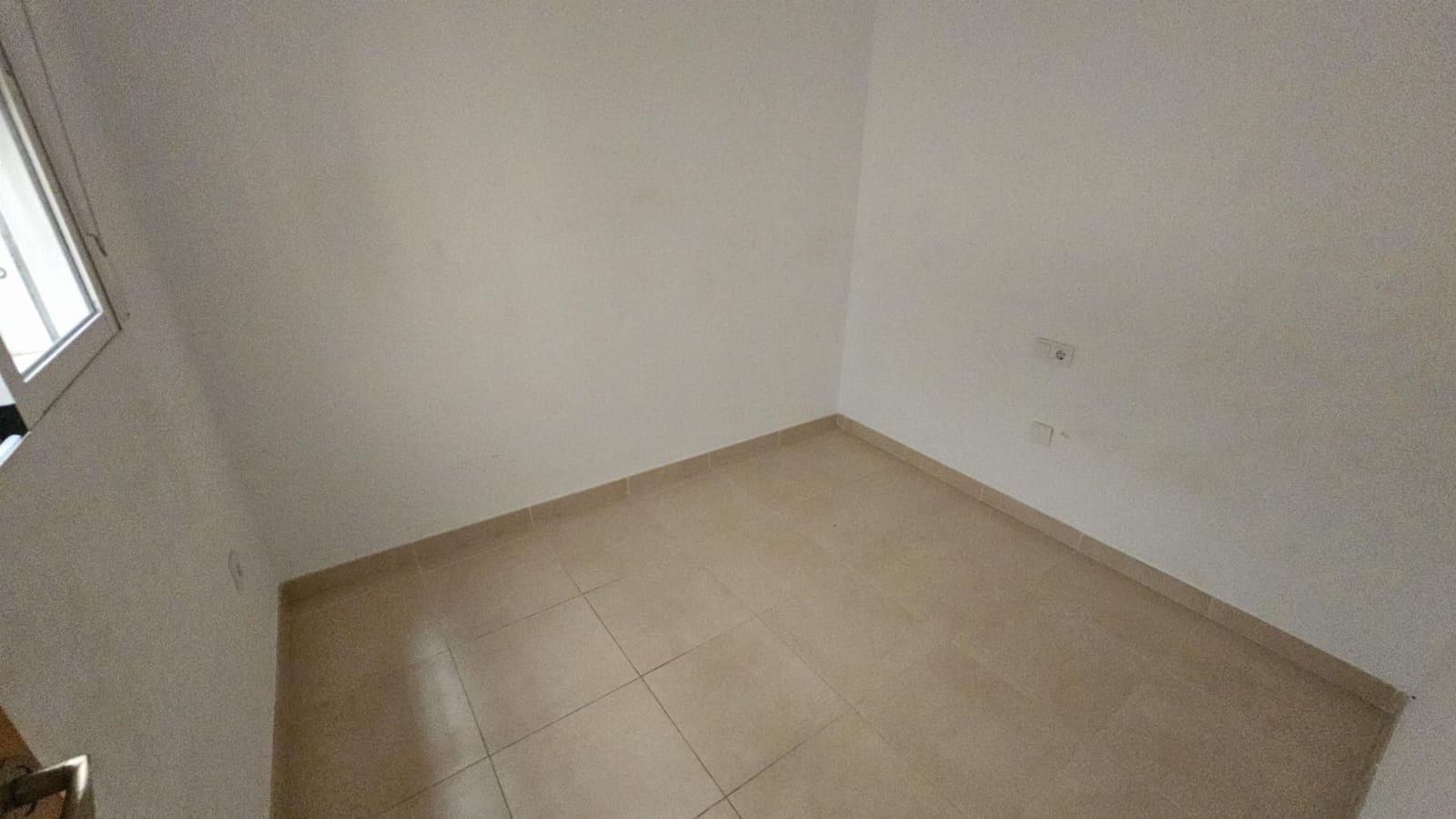 3 makuuhuone Huoneisto myytävänä paikassa Torrevieja mukana 
autotalli - 149 000 € (Ref: 10054425)