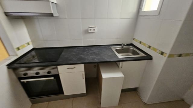 3 soverom Leilighet til salgs i Las Piscinas Naturales, Torrevieja med garasje - € 149 000 (Ref: 10054425)
