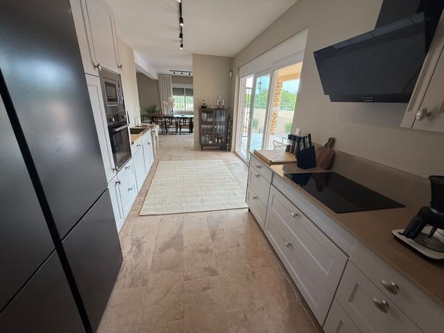 5 Zimmer Villa zu verkaufen in Lomas de Cabo Roig - Los Dolses, Orihuela mit Pool - 840.000 € (Ref: 10085219)
