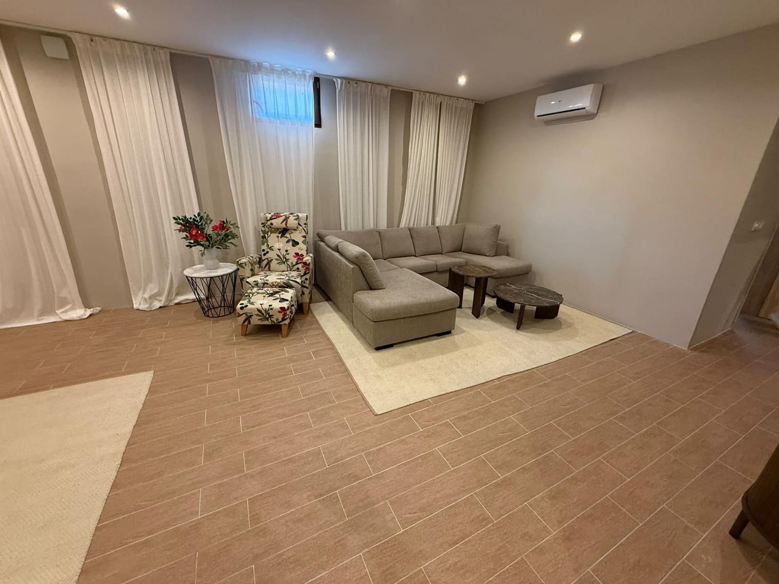 5 Zimmer Villa zu verkaufen in Orihuela Costa mit Pool - 840.000 € (Ref: 10085219)
