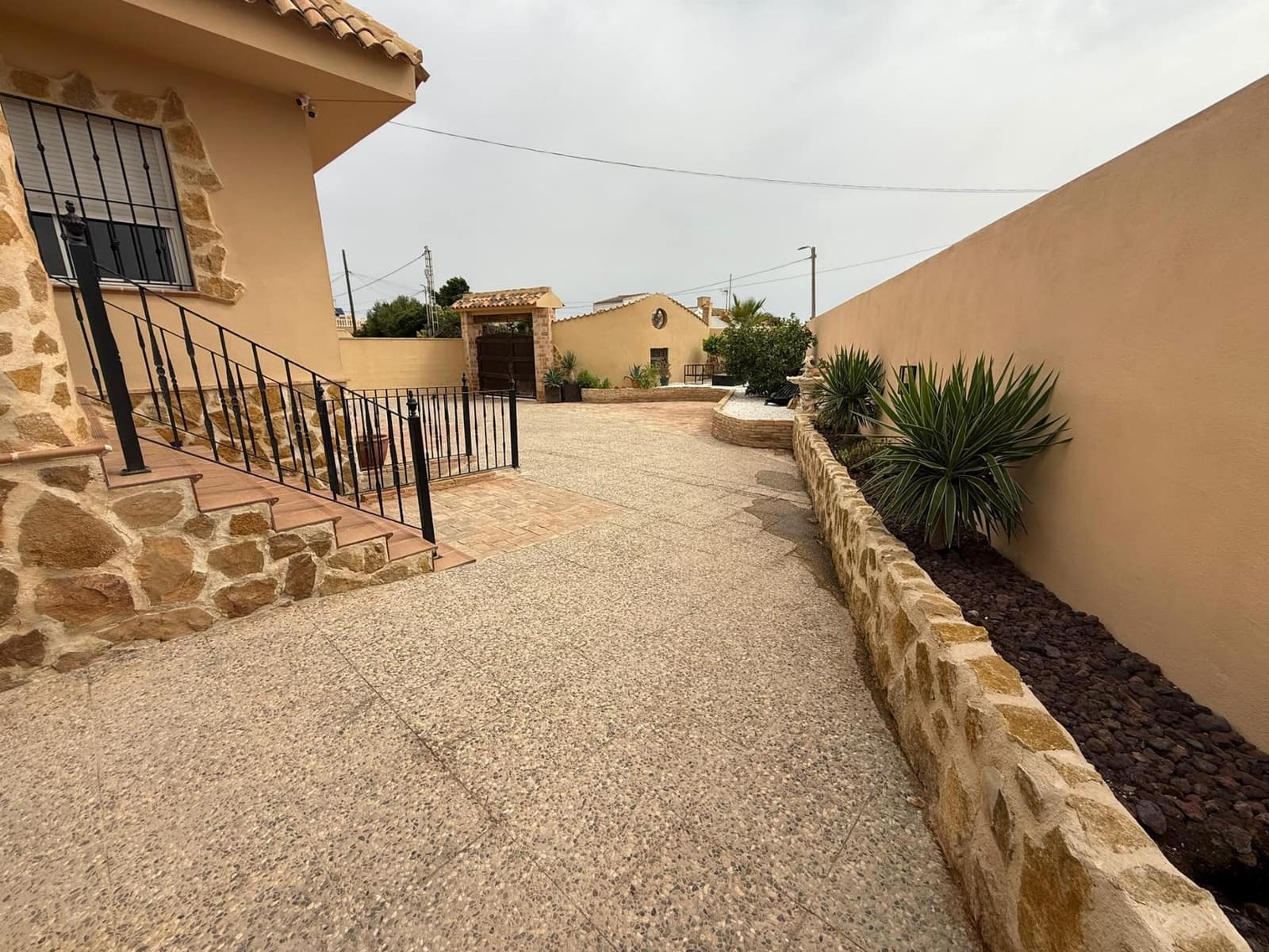 5 Zimmer Villa zu verkaufen in Orihuela Costa mit Pool - 840.000 € (Ref: 10085219)