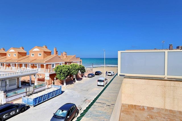 2 Zimmer Apartment zu verkaufen in Los Europeos, Torrevieja mit Garage - 239.975 € (Ref: 10106536)