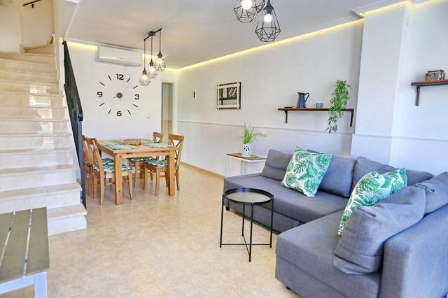2 Zimmer Apartment zu verkaufen in Los Europeos, Torrevieja mit Garage - 239.975 € (Ref: 10106536)