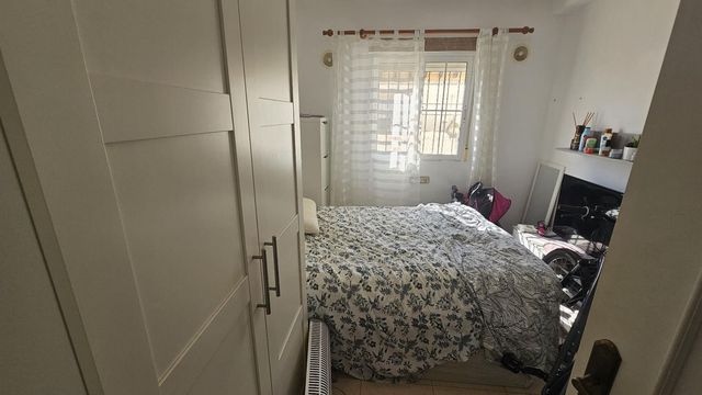 3 soverom Kjedet enebolig til salgs i Lomas de Cabo Roig - Los Dolses, Orihuela med svømmebasseng garasje - € 225 000 (Ref: 10106537)
