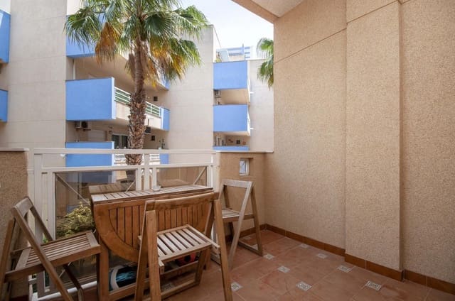 Apartamento de 2 habitaciones en Aguamarina, Orihuela en venta con piscina garaje - 224.000 € (Ref: 10118413)
