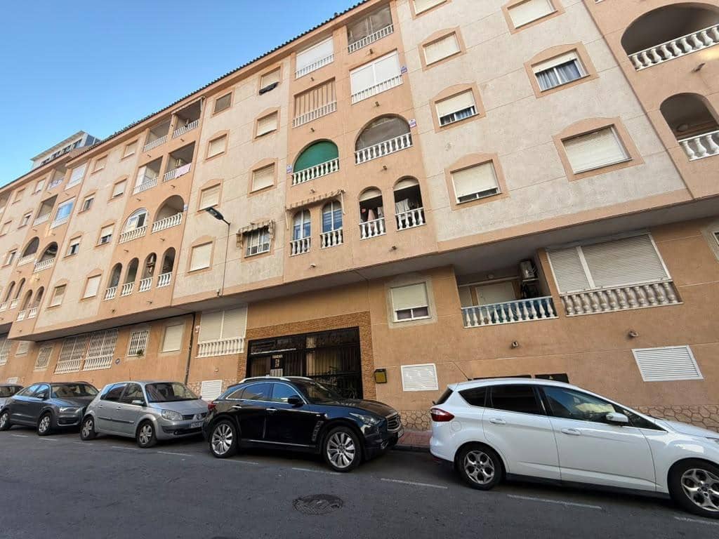 2 camera da letto Appartamento in vendita in Torrevieja con piscina - 115.000 € (Rif: 10154309)