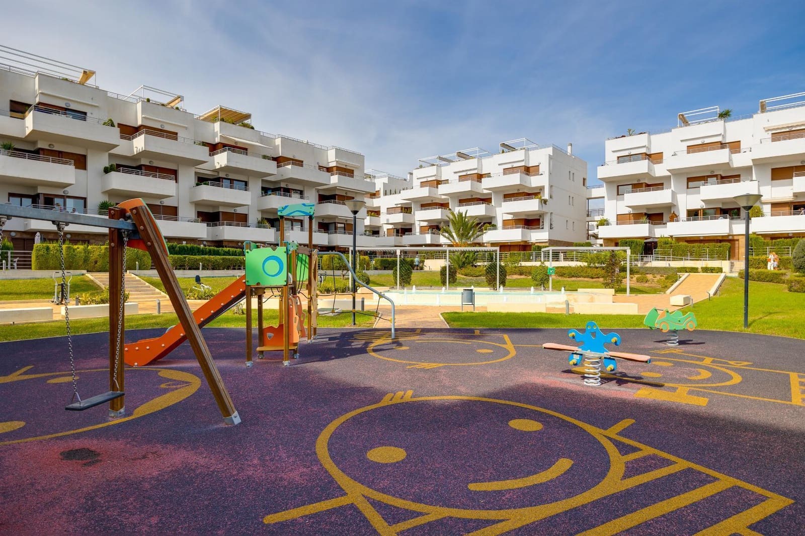 2 chambre Appartement à vendre à Orihuela Costa avec piscine garage - 215 000 € (Ref: 10158682)