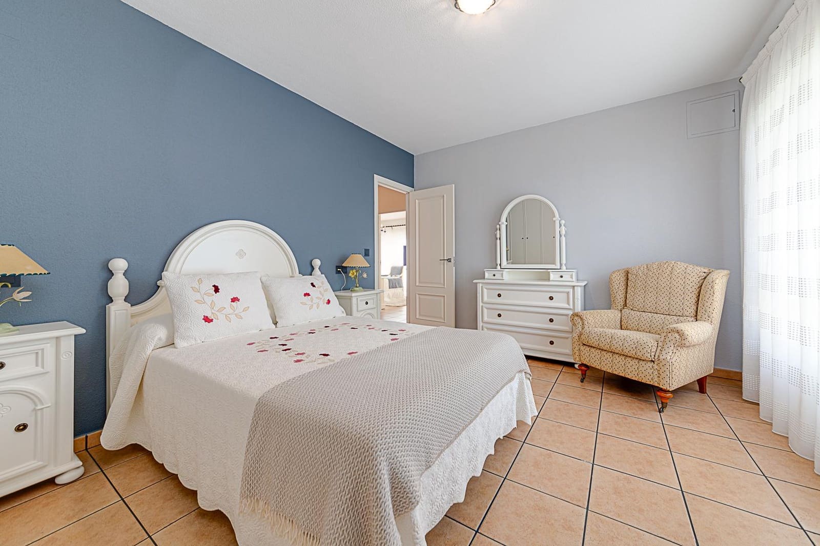 5 soveværelse Villa til salg i La Veleta med swimmingpool garage - € 1.575.000 (Ref: 2258902)