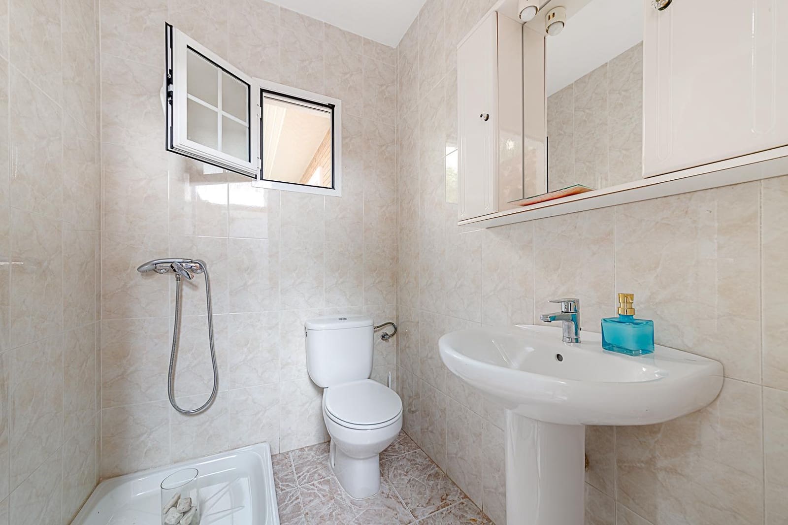 5 soveværelse Villa til salg i La Veleta med swimmingpool garage - € 1.575.000 (Ref: 2258902)